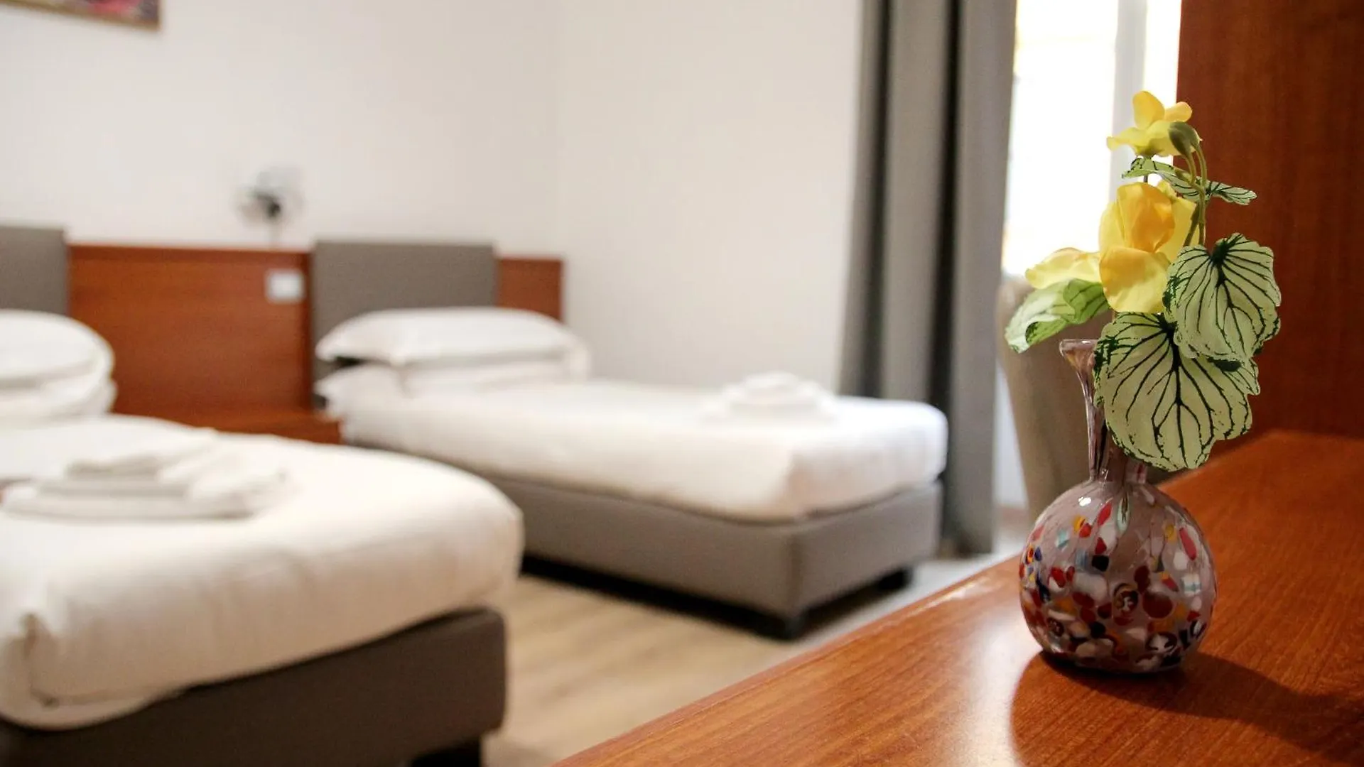 New Joyful Guest House Rom 0*,  Italien