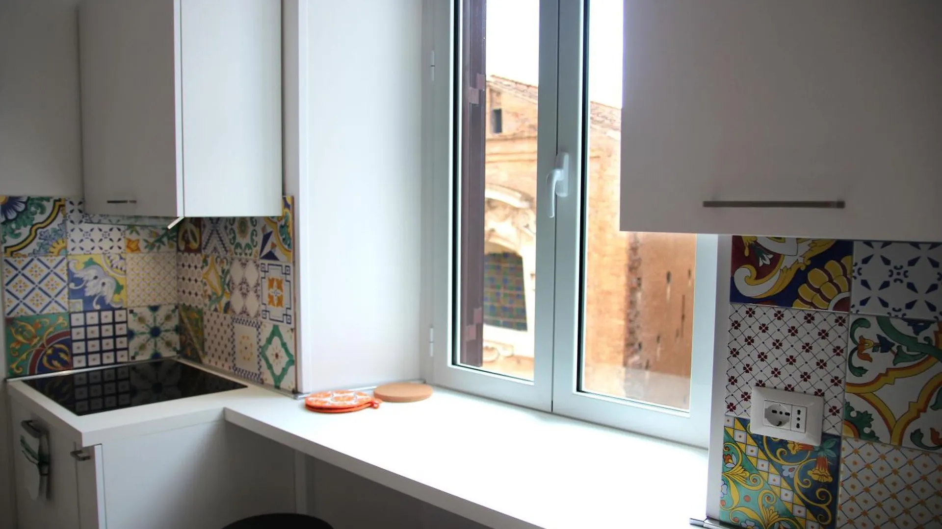 Joyful Guest House Roma 0*,  Italia