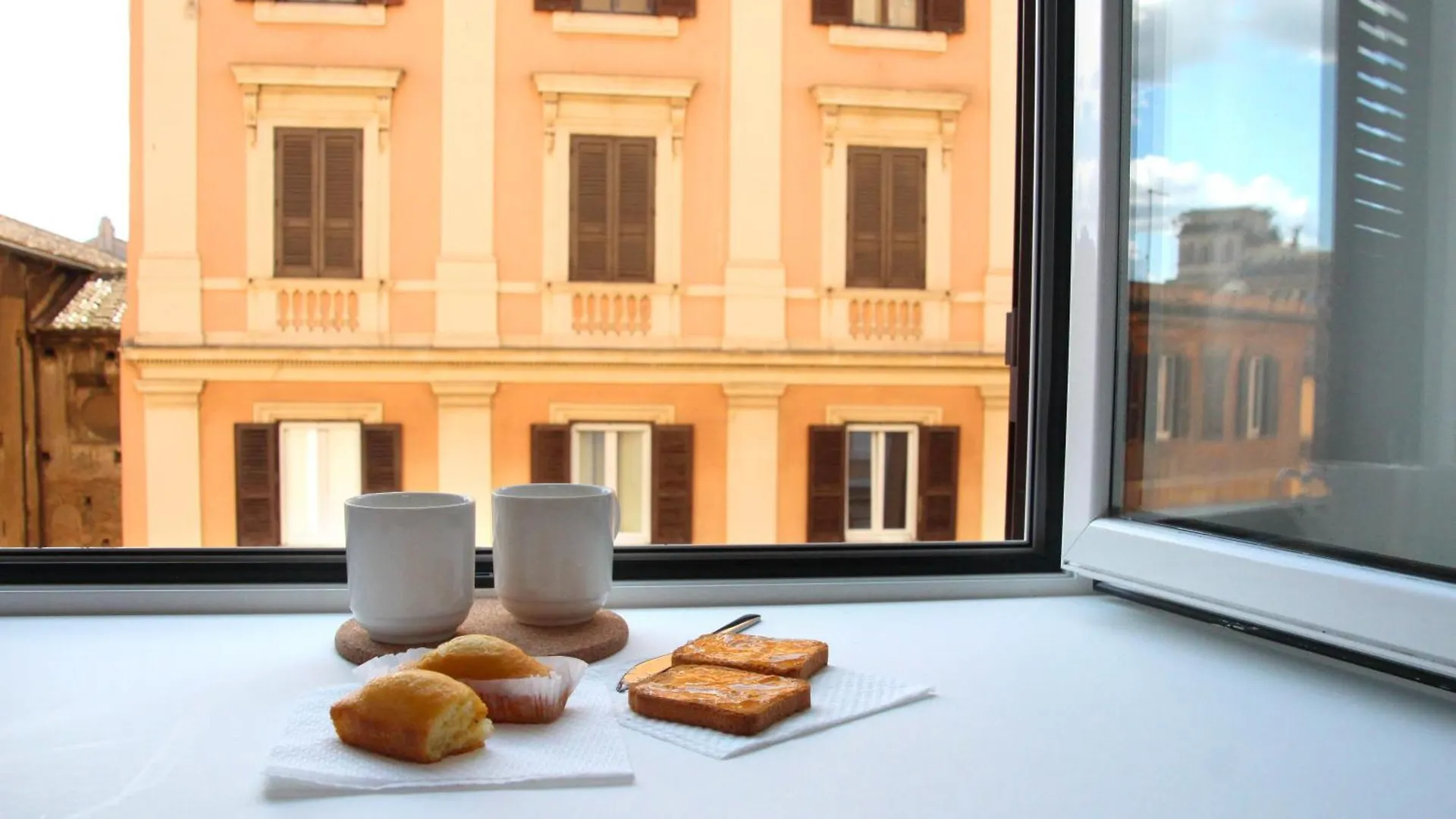 Joyful Guest House Roma